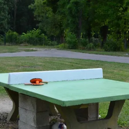 2 Etoiles - Piscine - Eecebc * Bar-sur-Aube